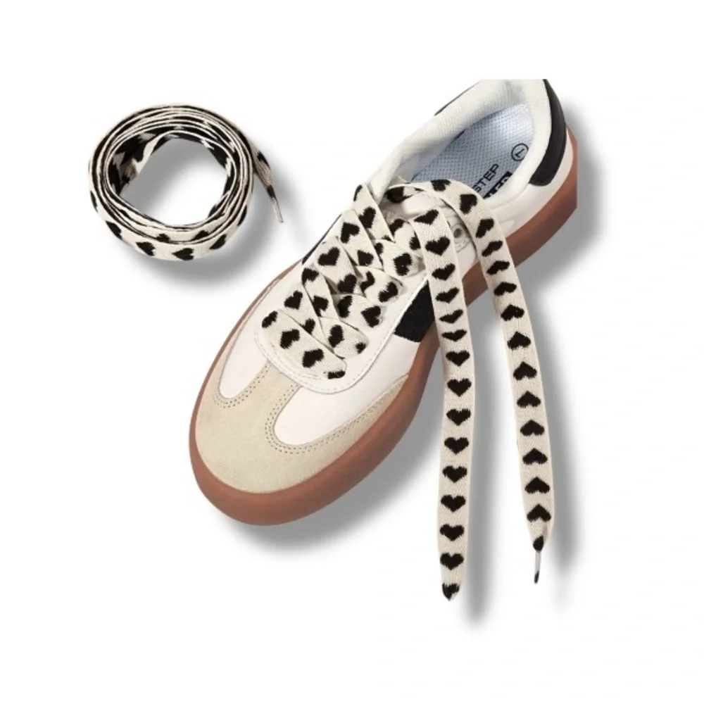 Heart Shoe Laces - Black and White - Picture 1 of 2